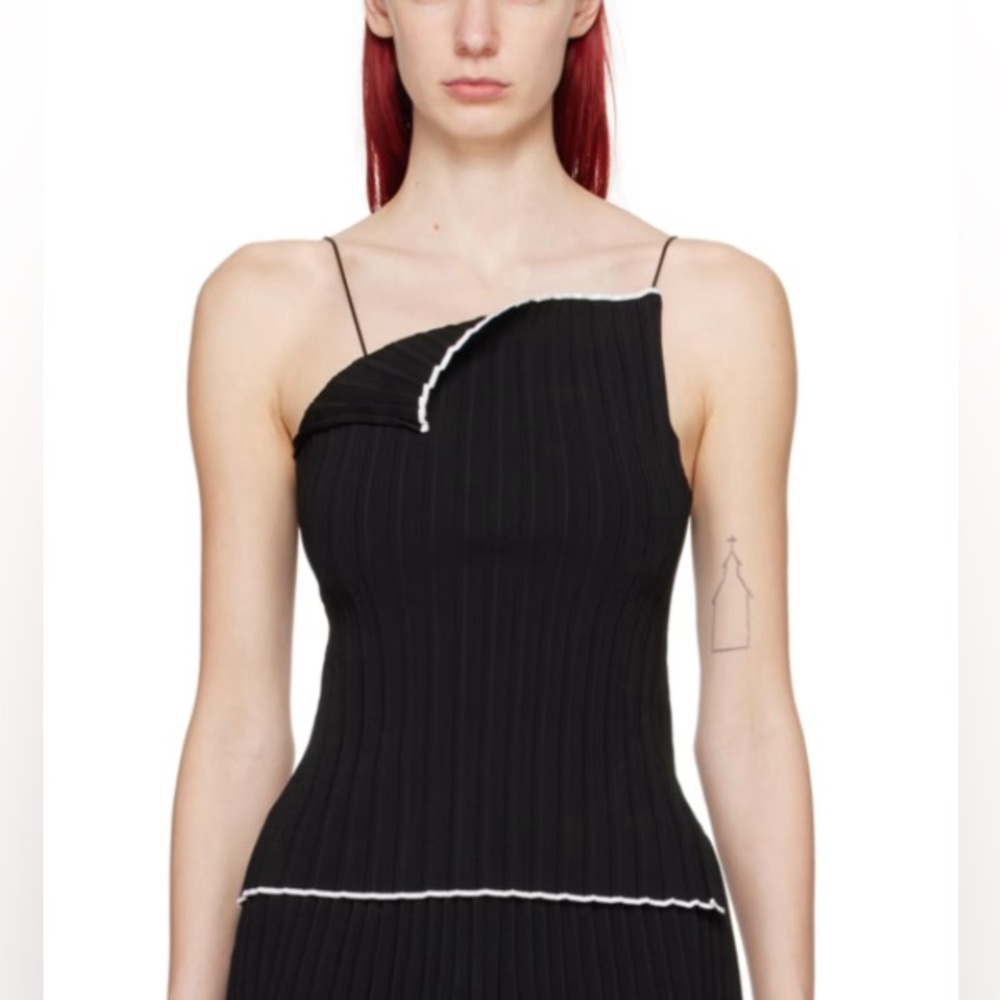Black Les Sculptures 'Le haut maille plissé' Tank top, great condition.
